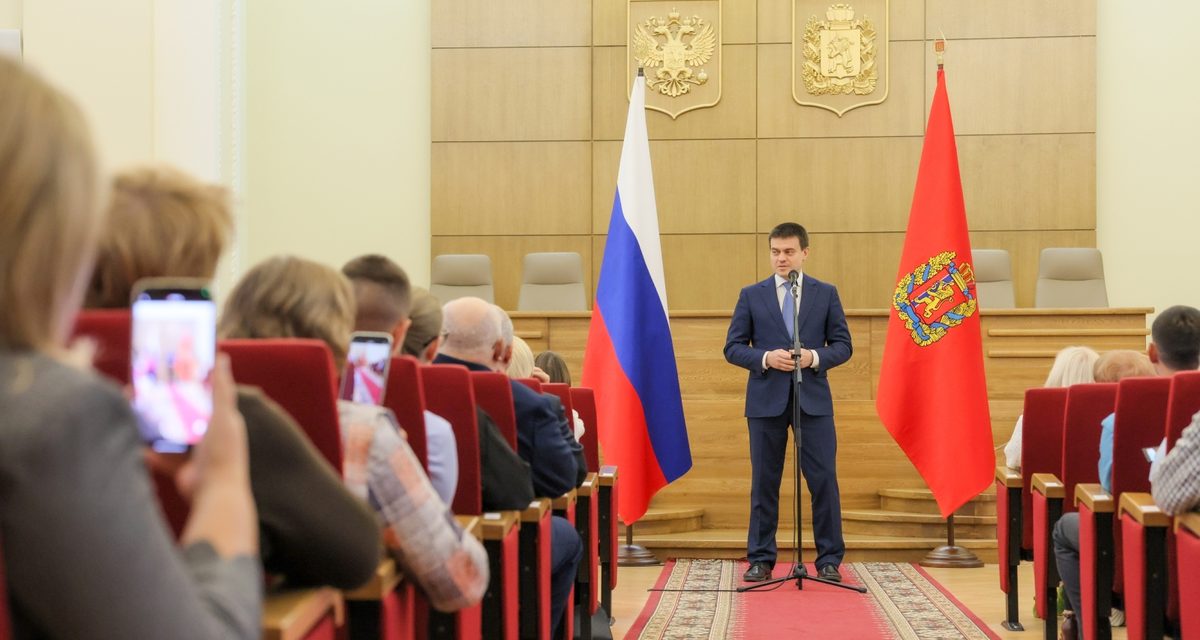 Жительница села Холмогорское воспитала 12 детей и получила звание «Мать-героиня»