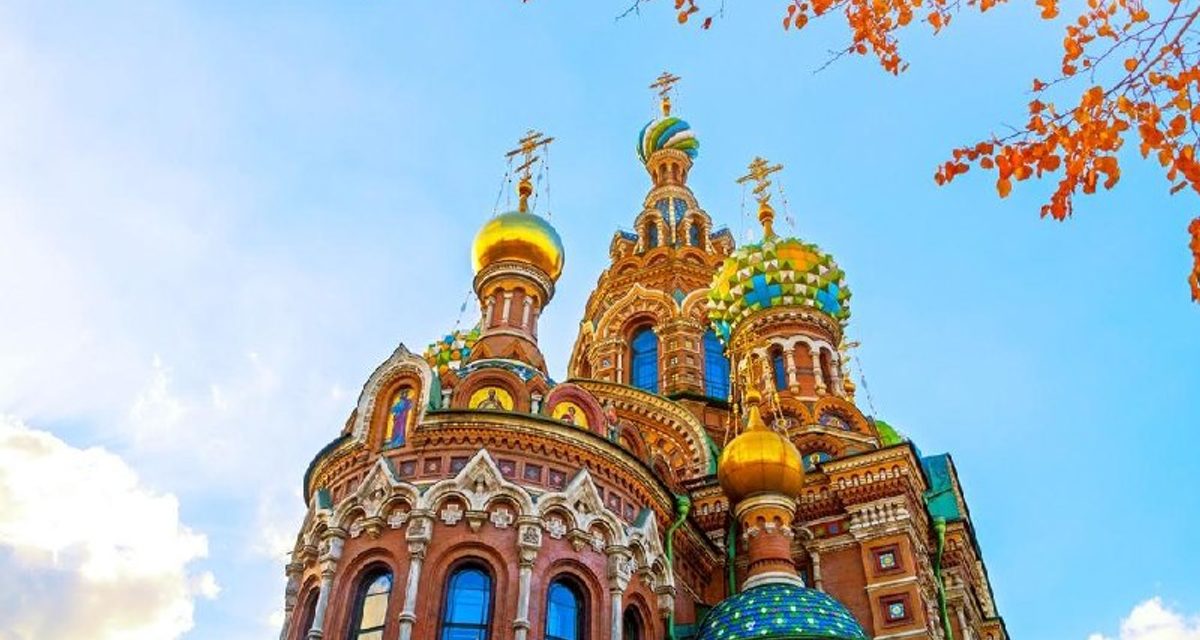 Со Спаса на Крови к Новому году снимут леса, связанные с тревожной легендой