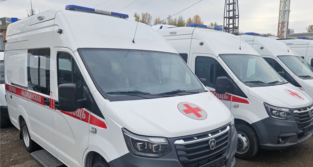 В Красноярске оставят 12 новых скорых с дефибрилляторами и кардиографами