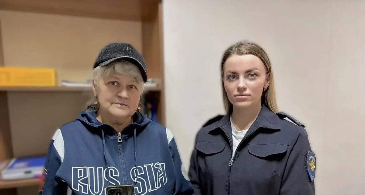 Красноярец попросил телефон у приятеля для звонка и сдал его в ломбард